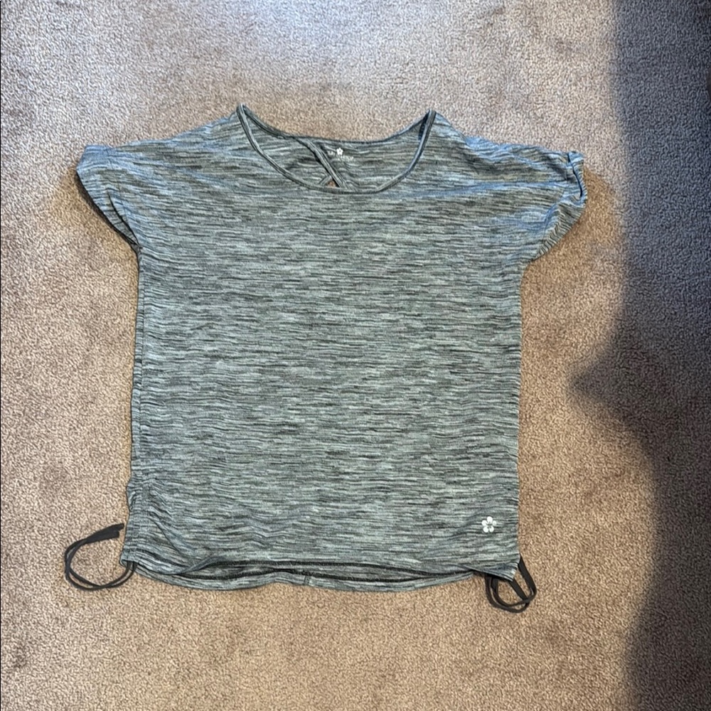 Tuff Athletics Heathered Gray Short Sleeve Top